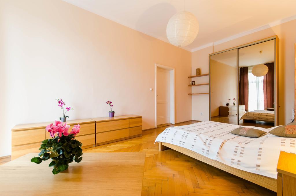Fantasia Apartments Krakow Exterior photo